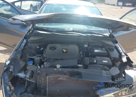 2019 Hyundai Elantra Se из США, поврежденный, VIN 5NPD74LF5KH489523